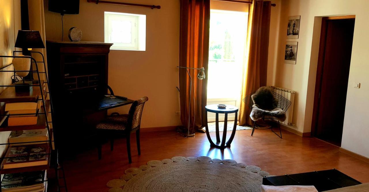 Bed and Breakfast La Revêtizon Siecq Esterno foto